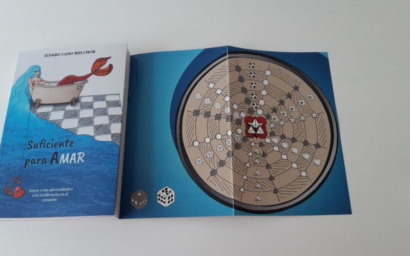 Libro y desplegable. Suficiente para amar. Libro y desplegable. Suficiente para amar.